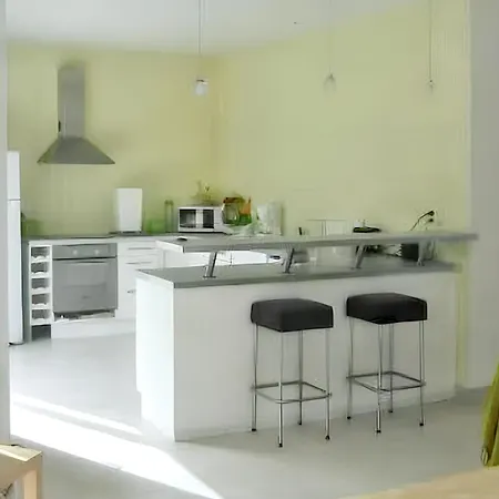 Maison Charmante A Avec Terrasse Et Jardin 펜션 펄로스가이렉